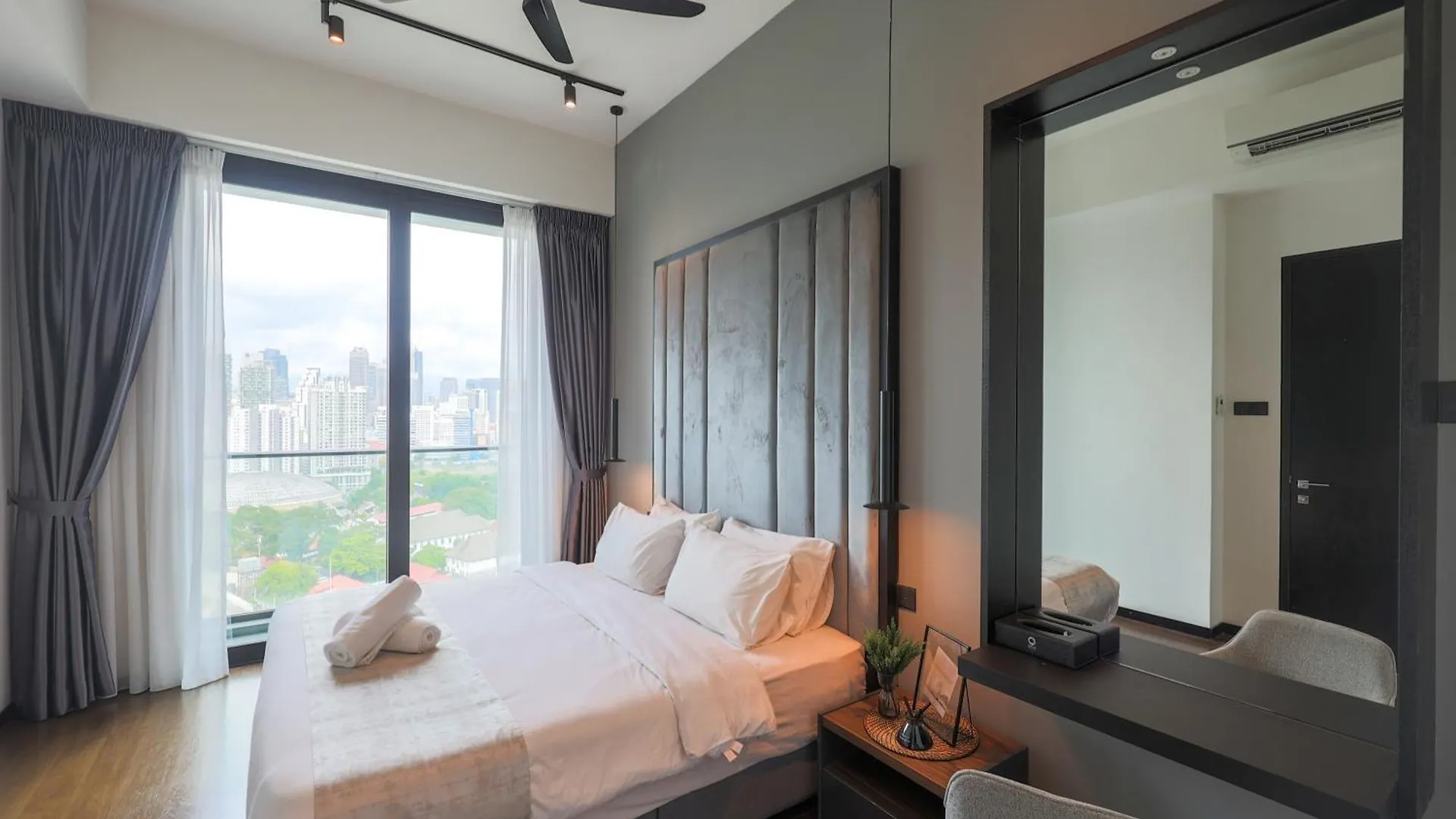 Opus Residence By Calm Sojourn, Kuala Lumpur City Centre Apartment